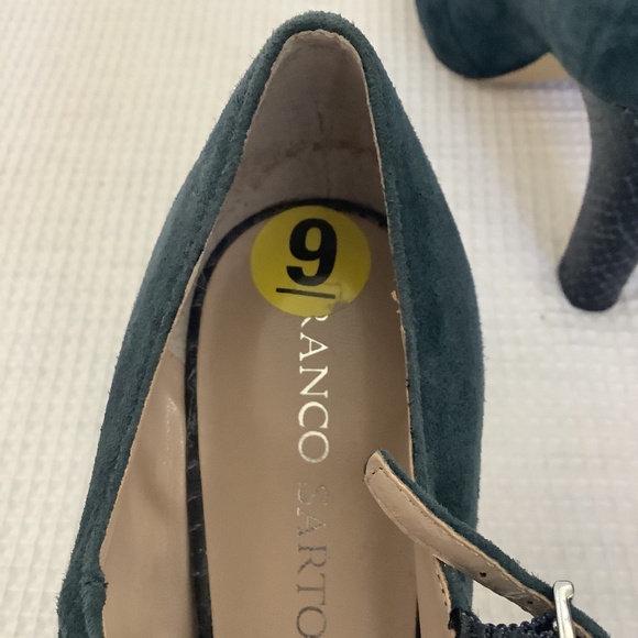 Franco Sarto Blue Suede and Snake Skin Shoe Like New Size 9 - Picture 7 of 8